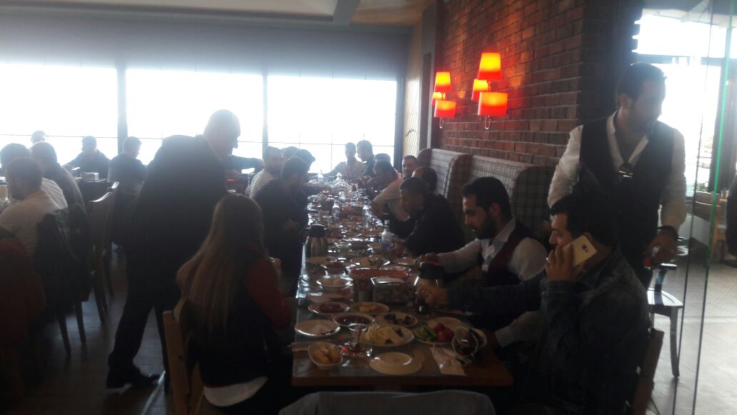Mardinli Gençler Kahvaltıda Buluştu