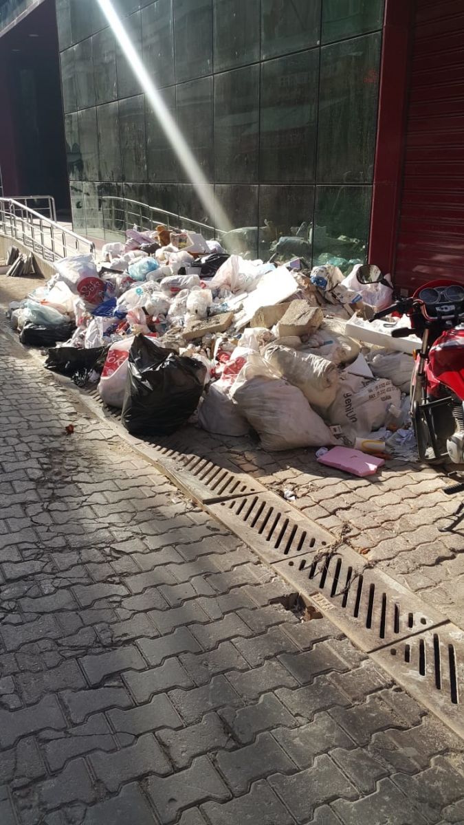 KARŞIYAKA ÇARŞI YENİ YILA HAZIR -2-