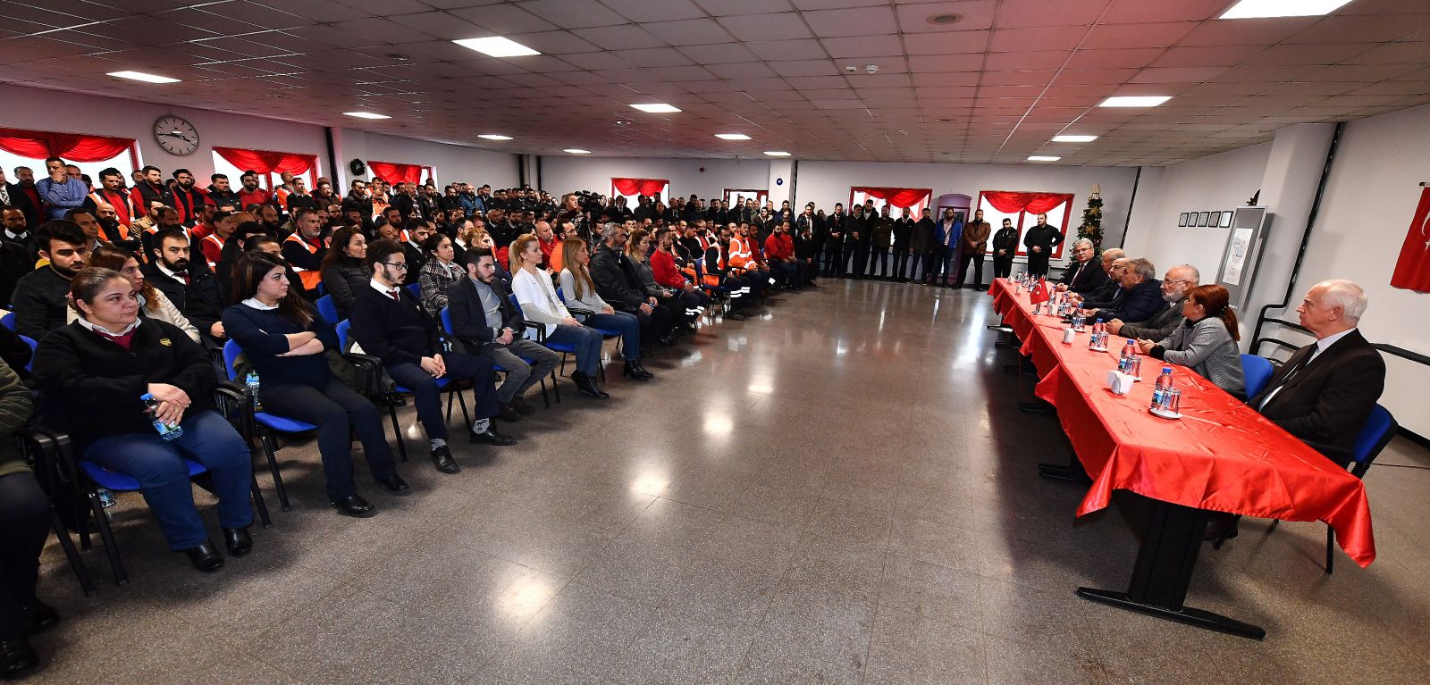 Başkan Kocaoğlu'ndan "grev" hamlesi