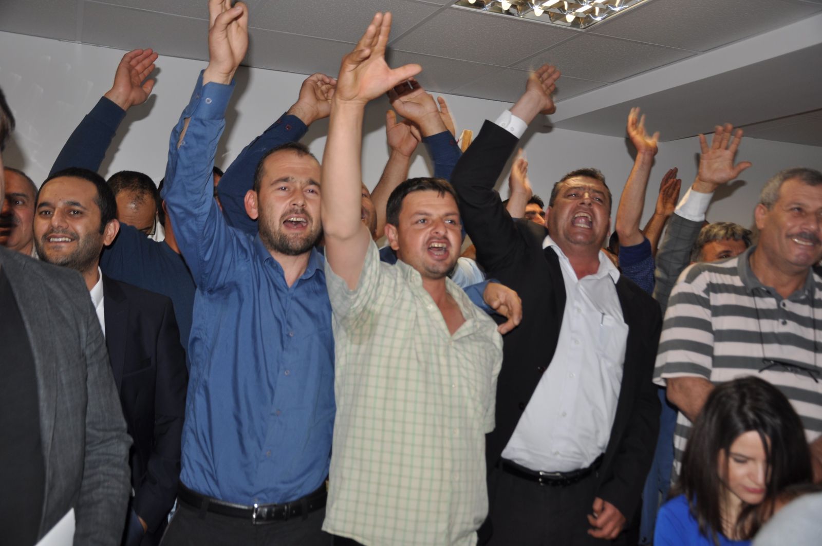 Yıldırım Haber İzmirlileri Uçurdu!