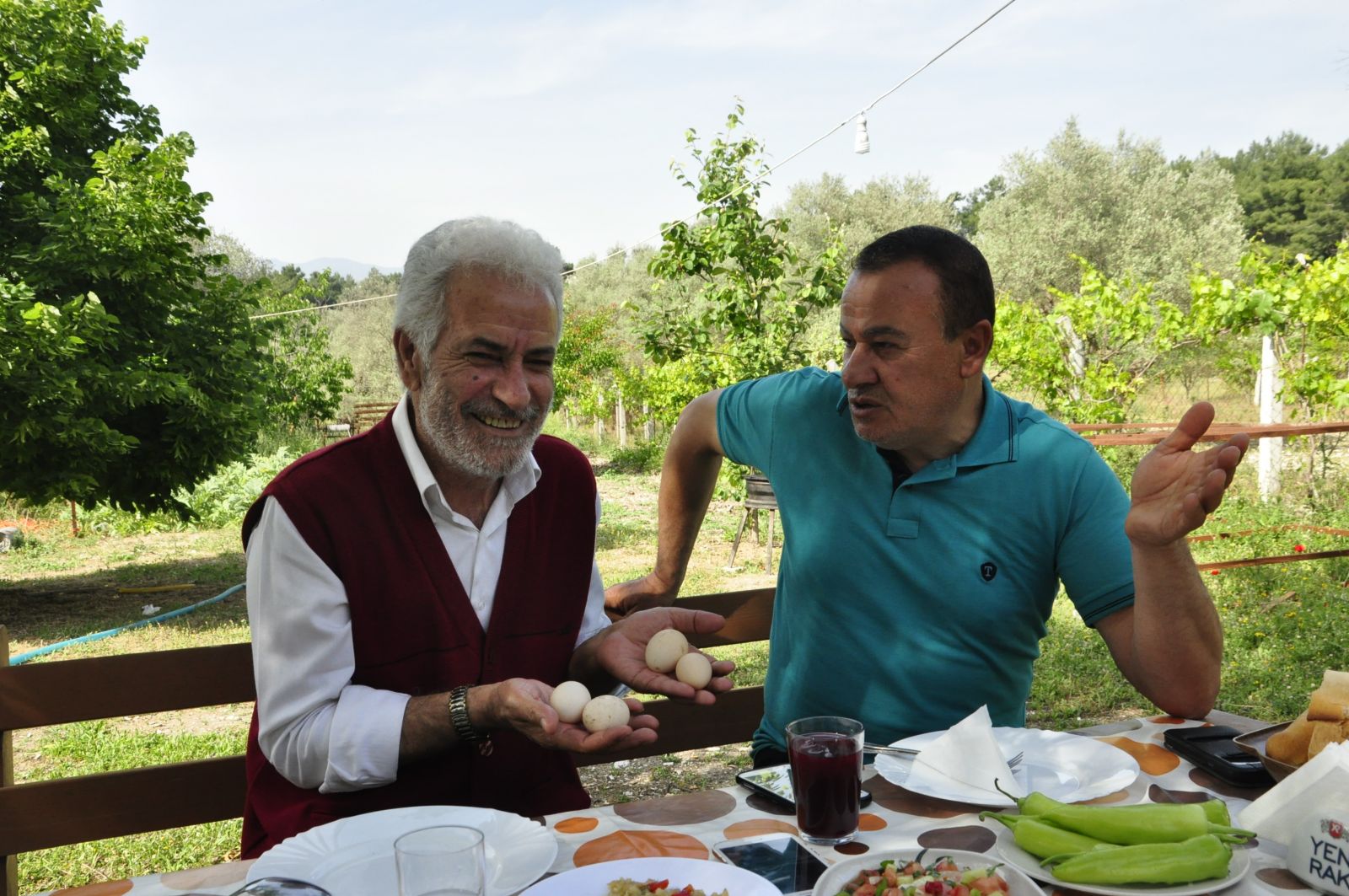 Burası Cennette Bir Köşe Gibi...