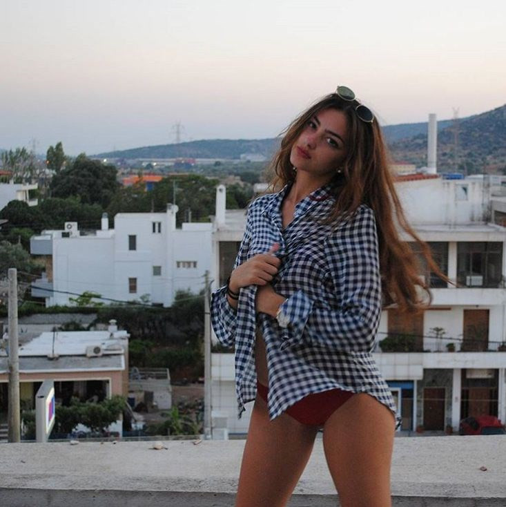 Survivor'da aşk bombası!