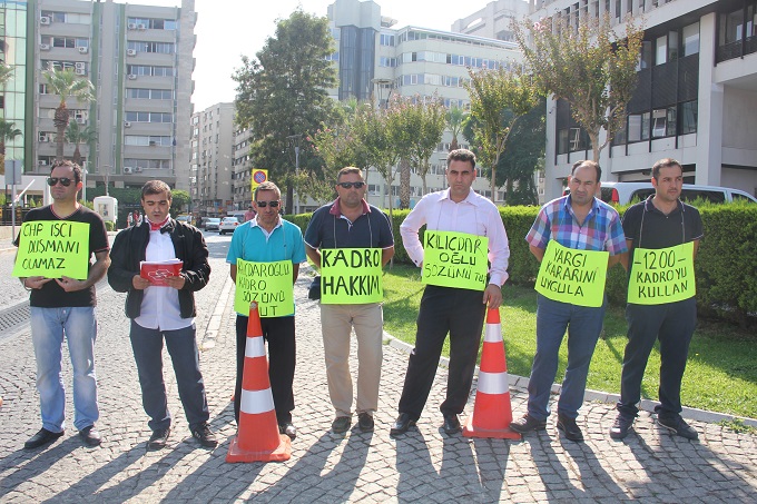 Büyükşehir Önünde Kadro Eylemi