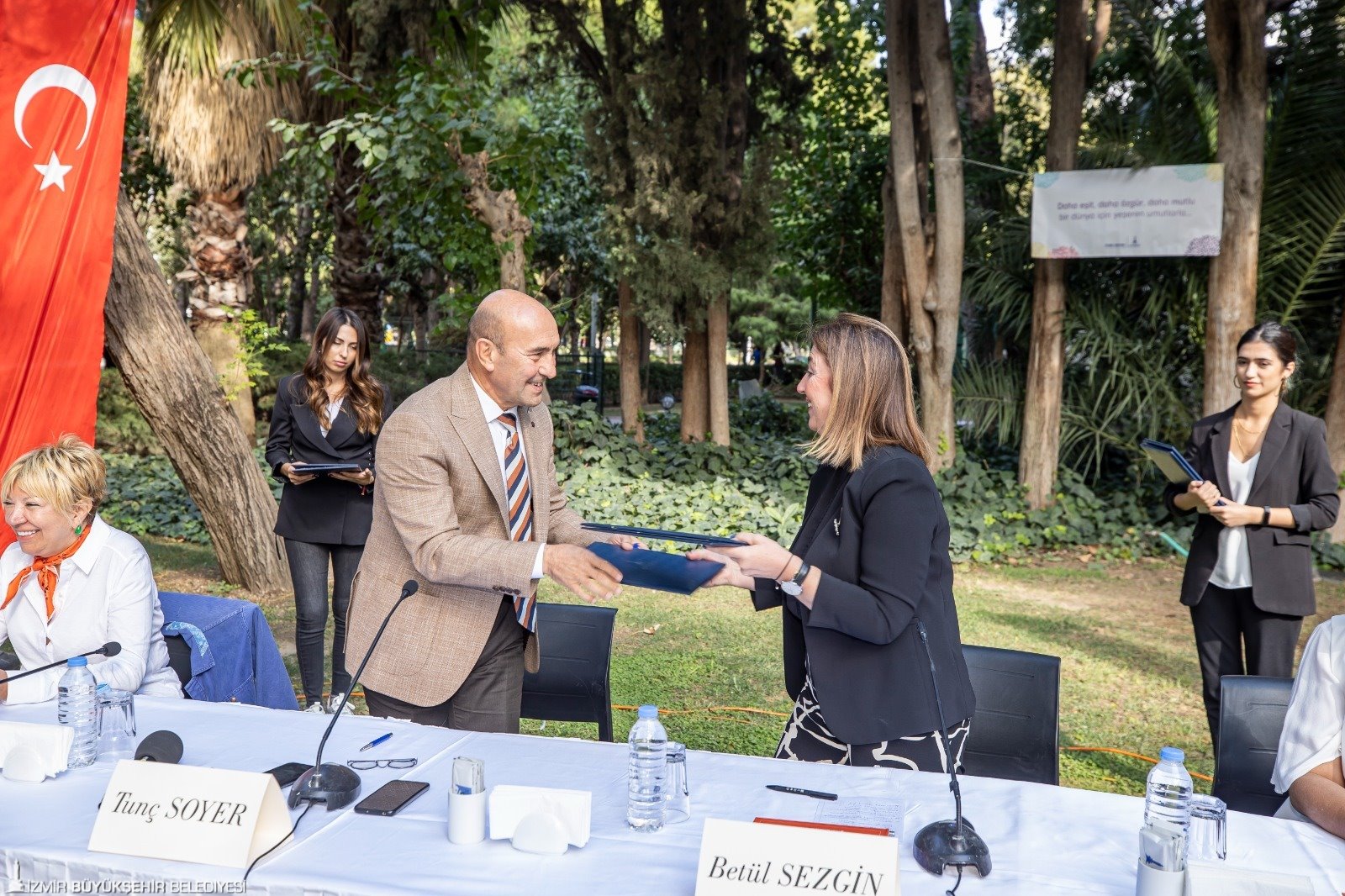 Büyükşehir’den toplumsal cinsiyet eşitliği için 3 STK ile protokol