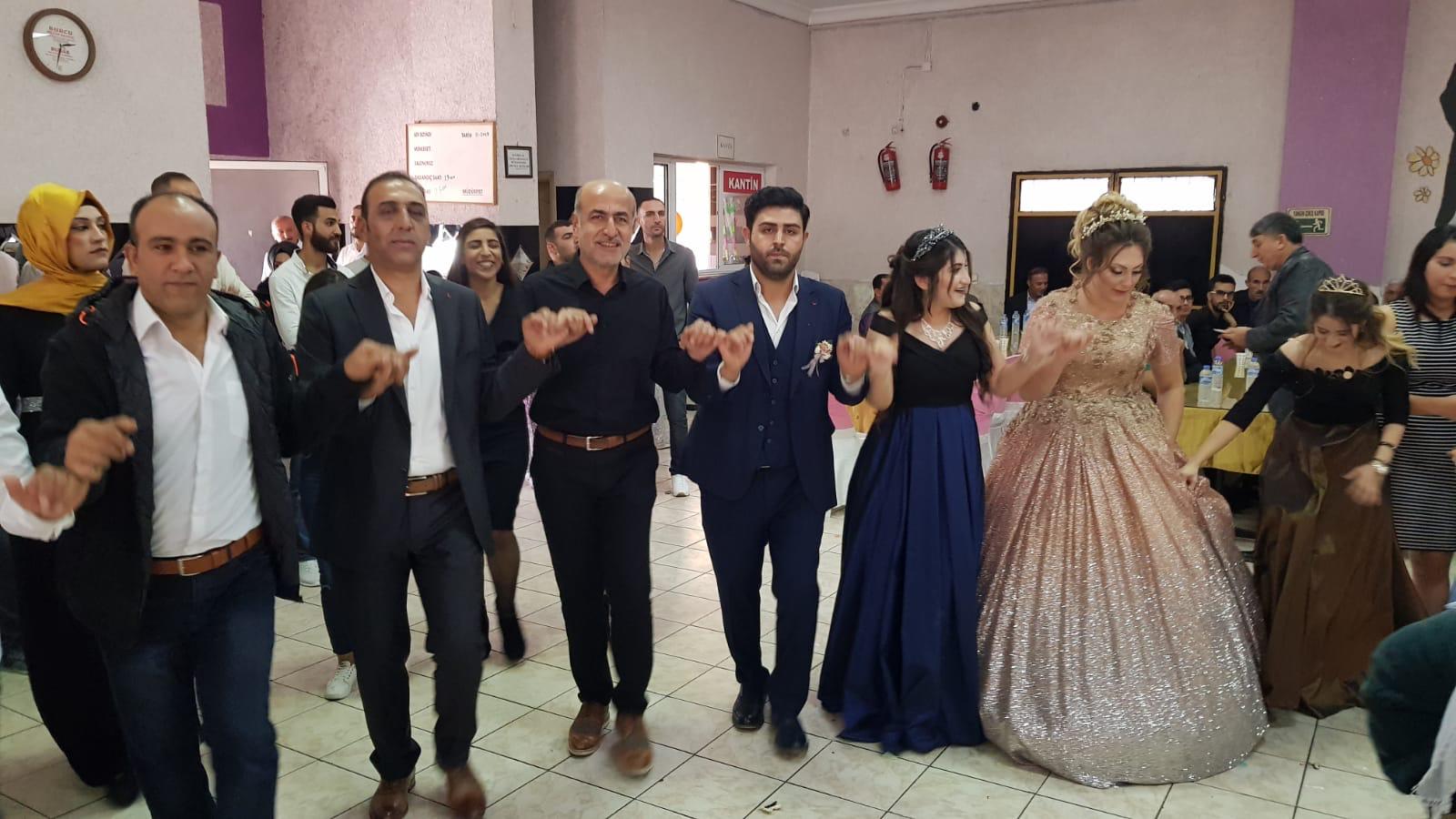 MUTLULUK YOLUNDA İLK ADIMI ATTILAR