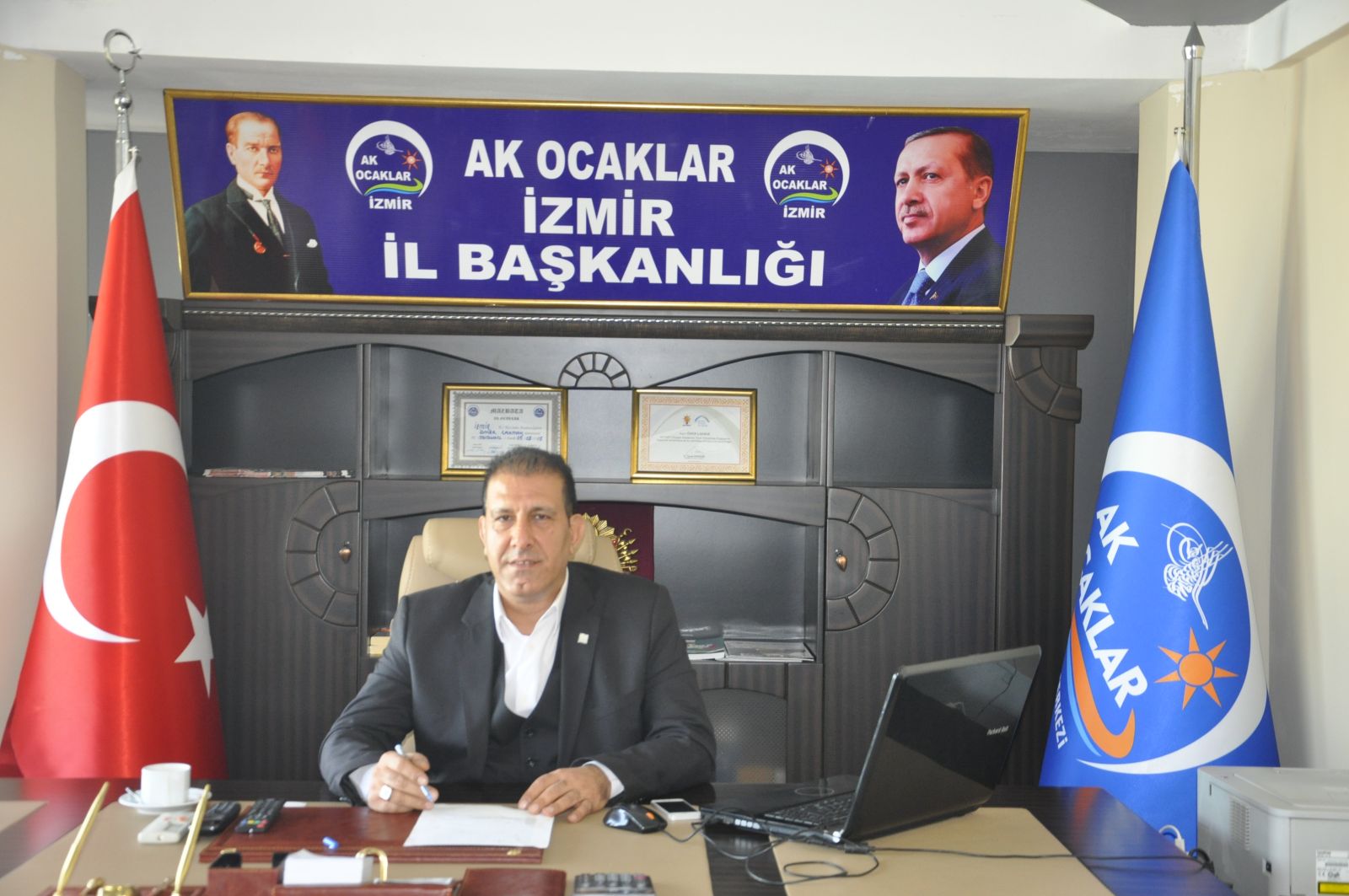 Ak Ocaklar İzmir İl Başkanı Ömer Çakmak: "Vatana ve Millete Hizmet Etmek..."