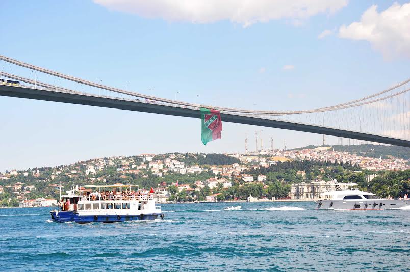 İstanbul Boğazı’nda Kaf Kaf coşkusu