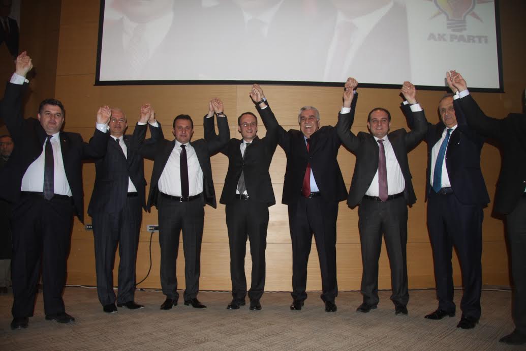 Ömer Cihat Akay aday adaylığını açıkladı