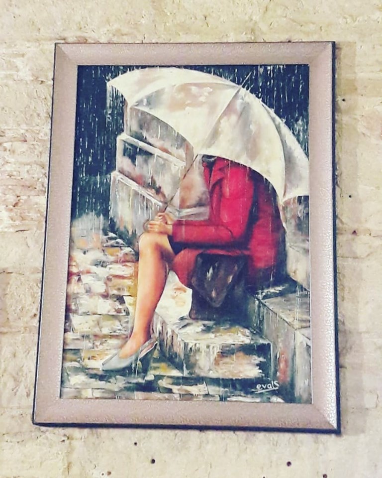 Eski Foça'ya Bayram Sevinci: "Şemsiyeli Meyhane Açılıyor"