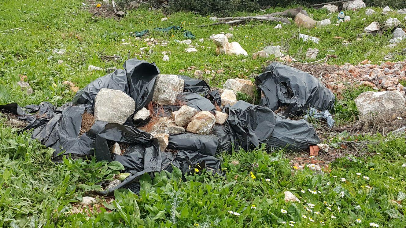 Karaburun'u Pislik Basmış!