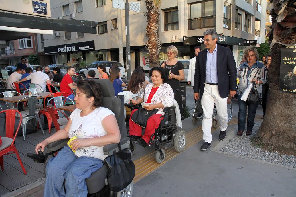 “Engel olma yeter”