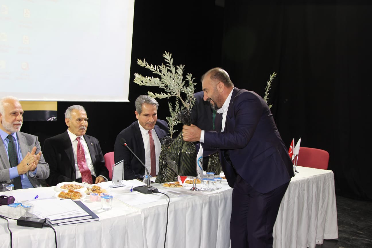 İMGİAD BAŞKANI ATAKLI'DAN BİRLİK MESAJI: "BEN DEĞİL, BİZ DUYGUSUYLA YÖNETECEĞİZ"