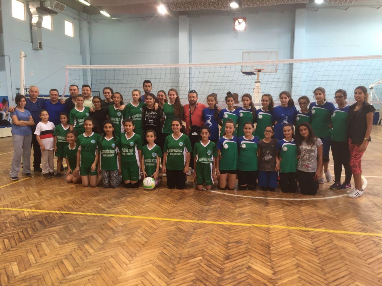 Geleceğin Yıldızları Sahaya İniyor