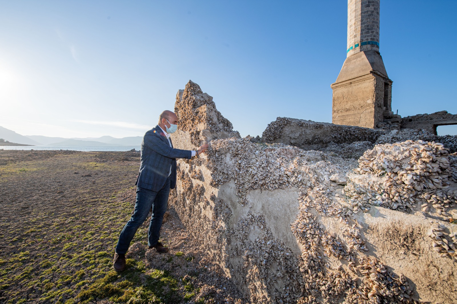 Başkan Soyer Tahtalı Barajı'ndan seslendi: "Susuzluk tehdidi kapımızda"