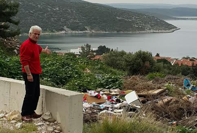 Karaburun'u Pislik Basmış!