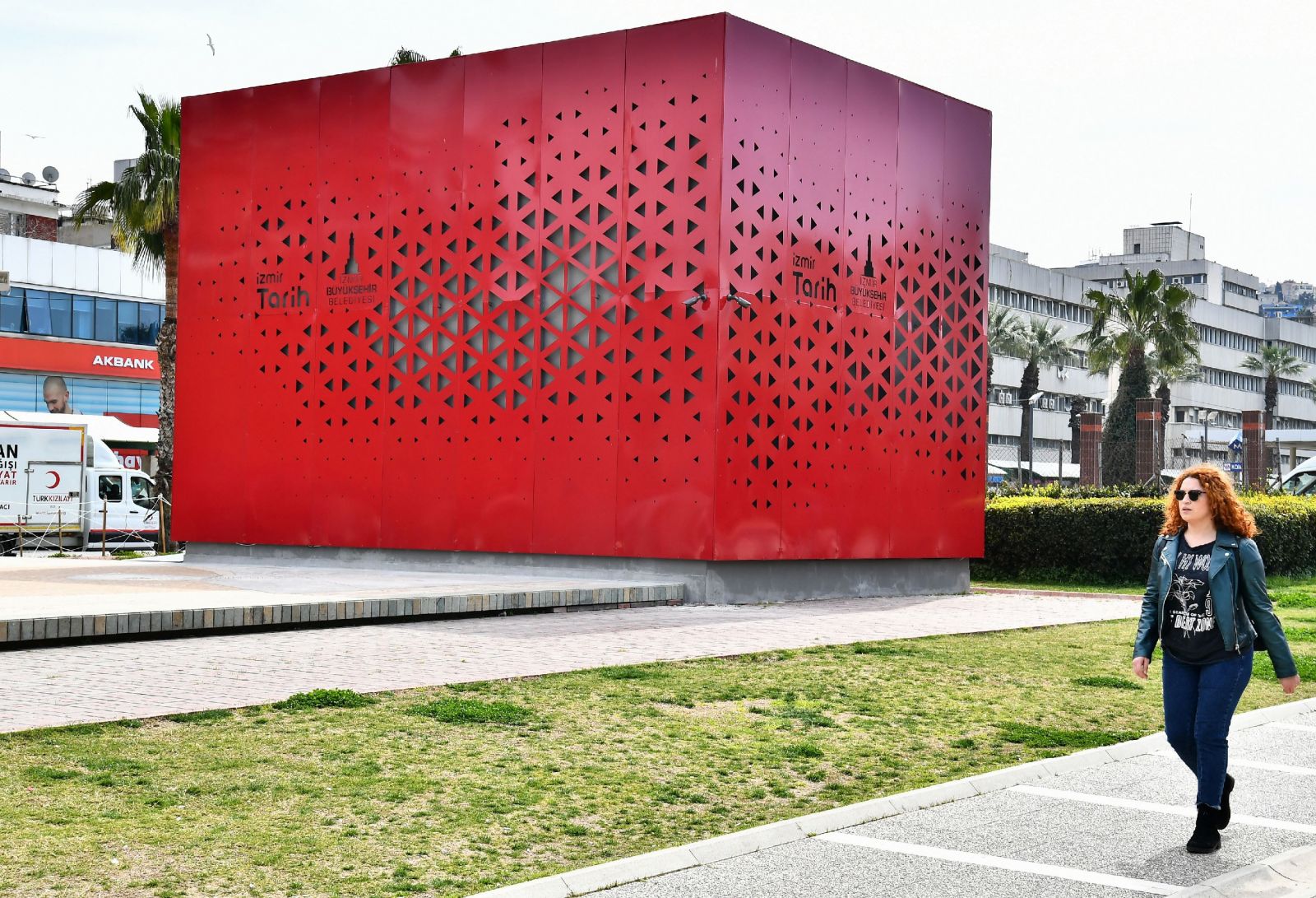 Herkesin merak ettiği o kutu açılıyor...