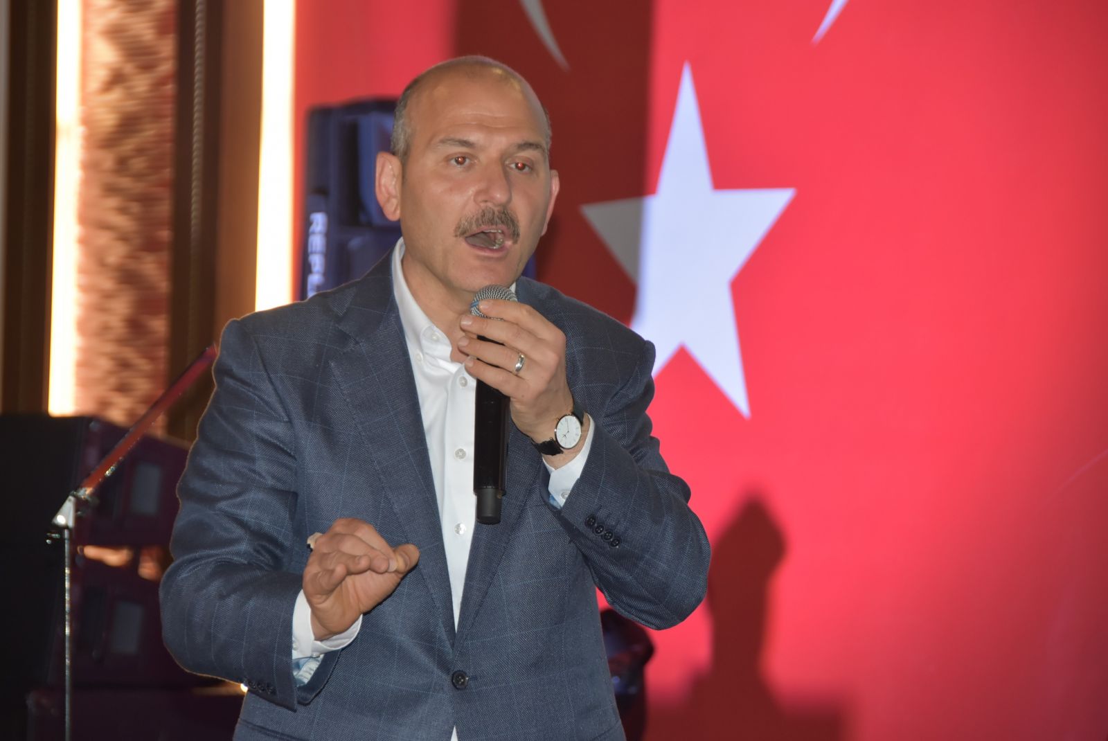 Soylu'dan İzmir'de PKK Çıkışı: "Meclis Üyesi Yaptırmayız!"