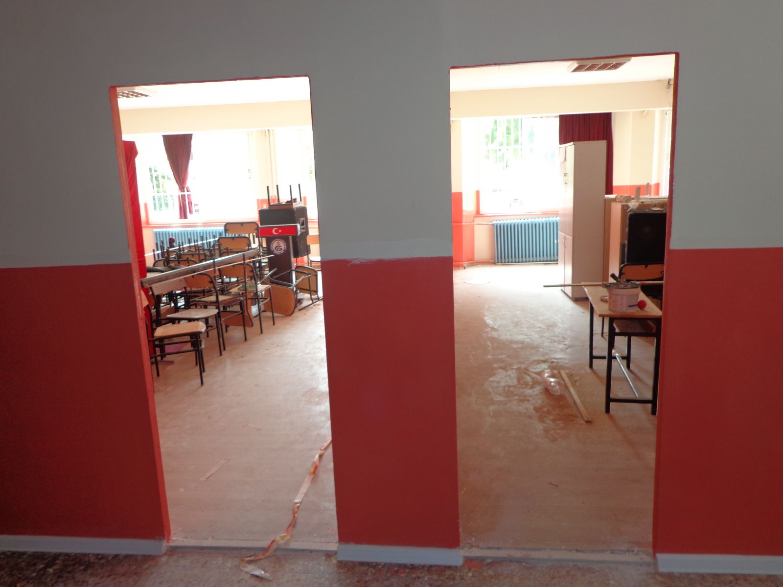 Velilerden Tam Gün İsyanı: "45 Kişilik Sınıf Mı Olur?"