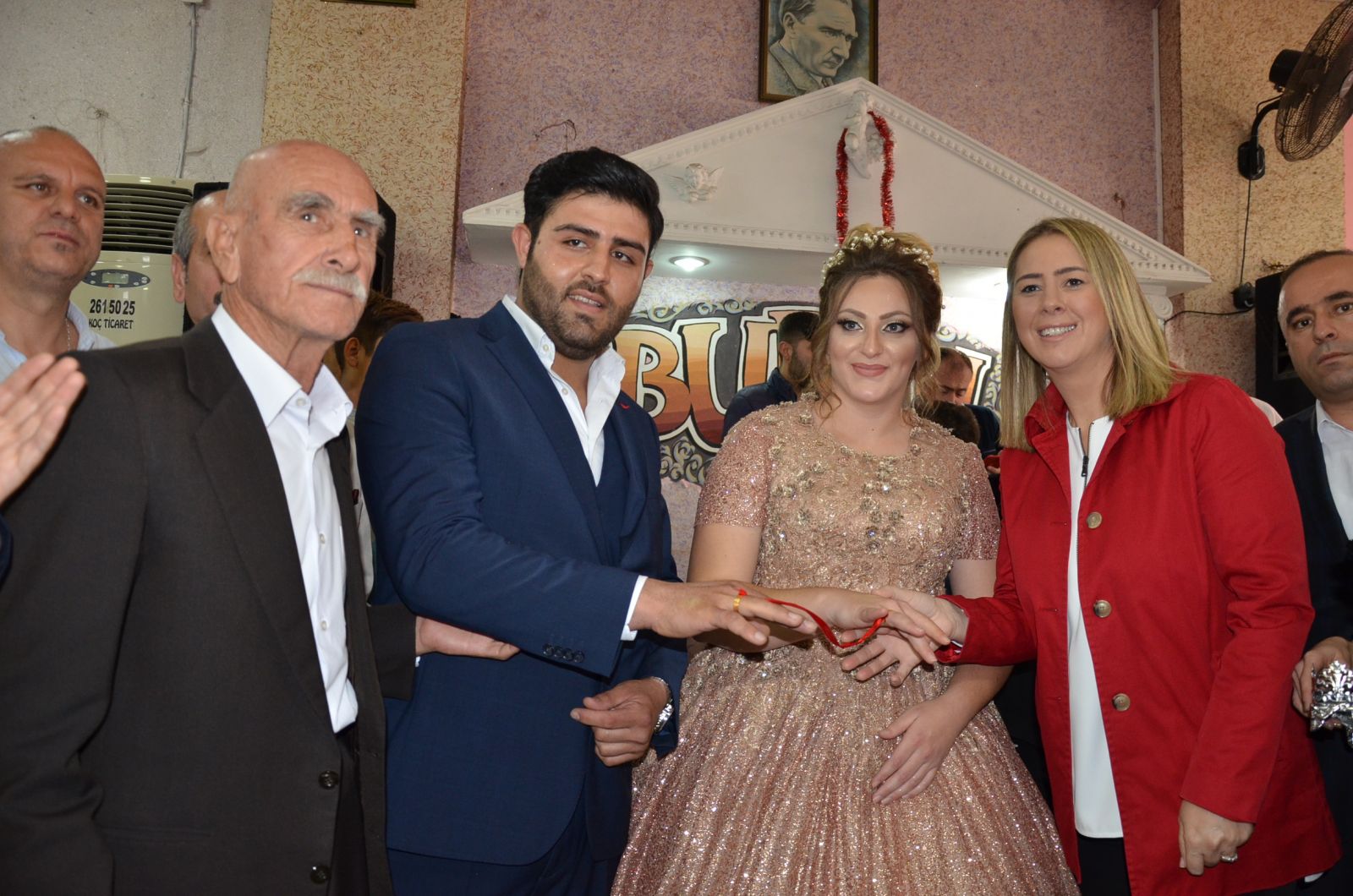 MUTLULUK YOLUNDA İLK ADIMI ATTILAR