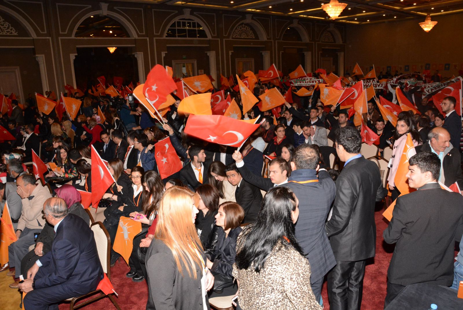 Delican Kocaoğlu’nu uyardı