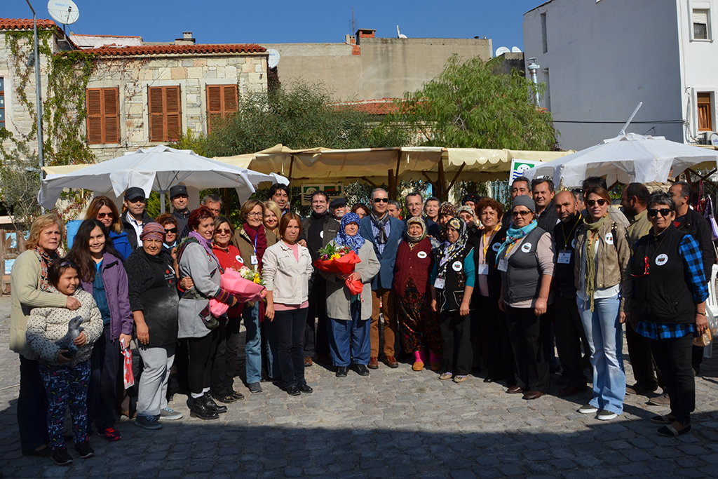 Salih Erkek’in kaleminden 30 ilçe; ilk durak Foça…