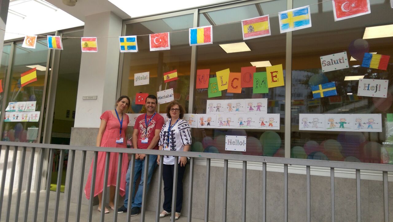 Karabağlar Cumhuriyet Mesleki ve Teknik Anadolu Lisesi’nde Çifte Başarı