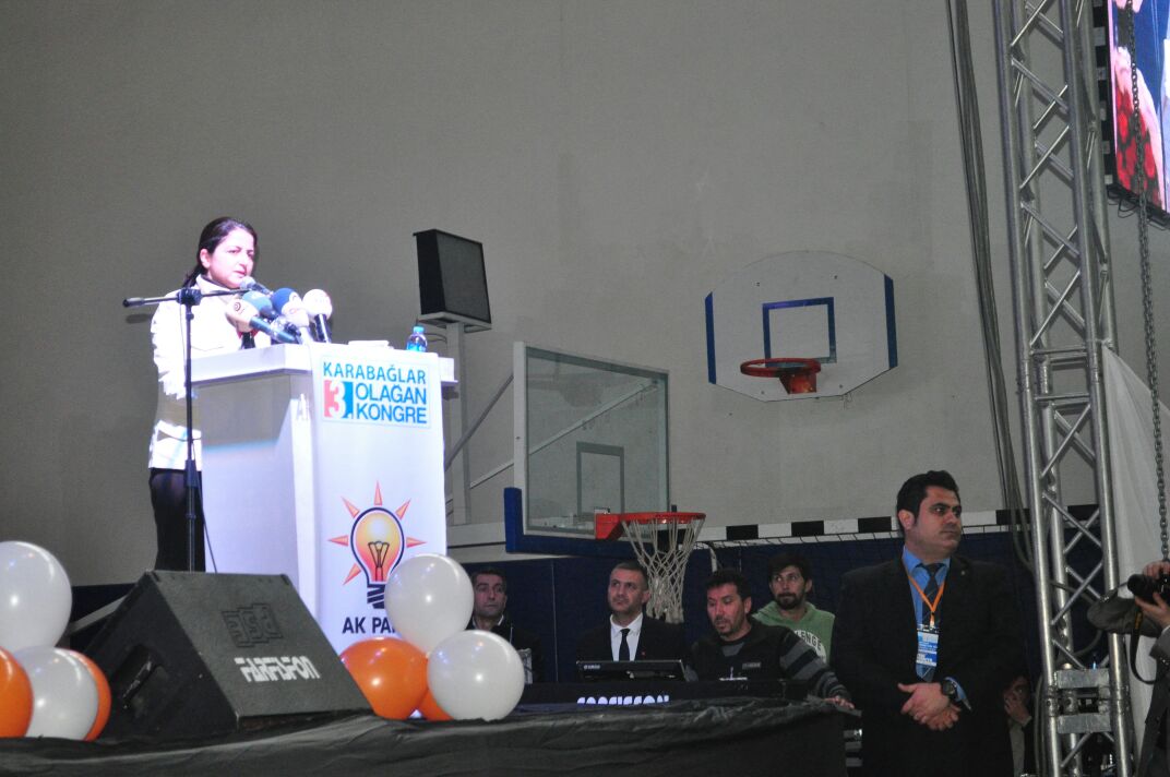 Karabağlar'da bakan rüzgarları...