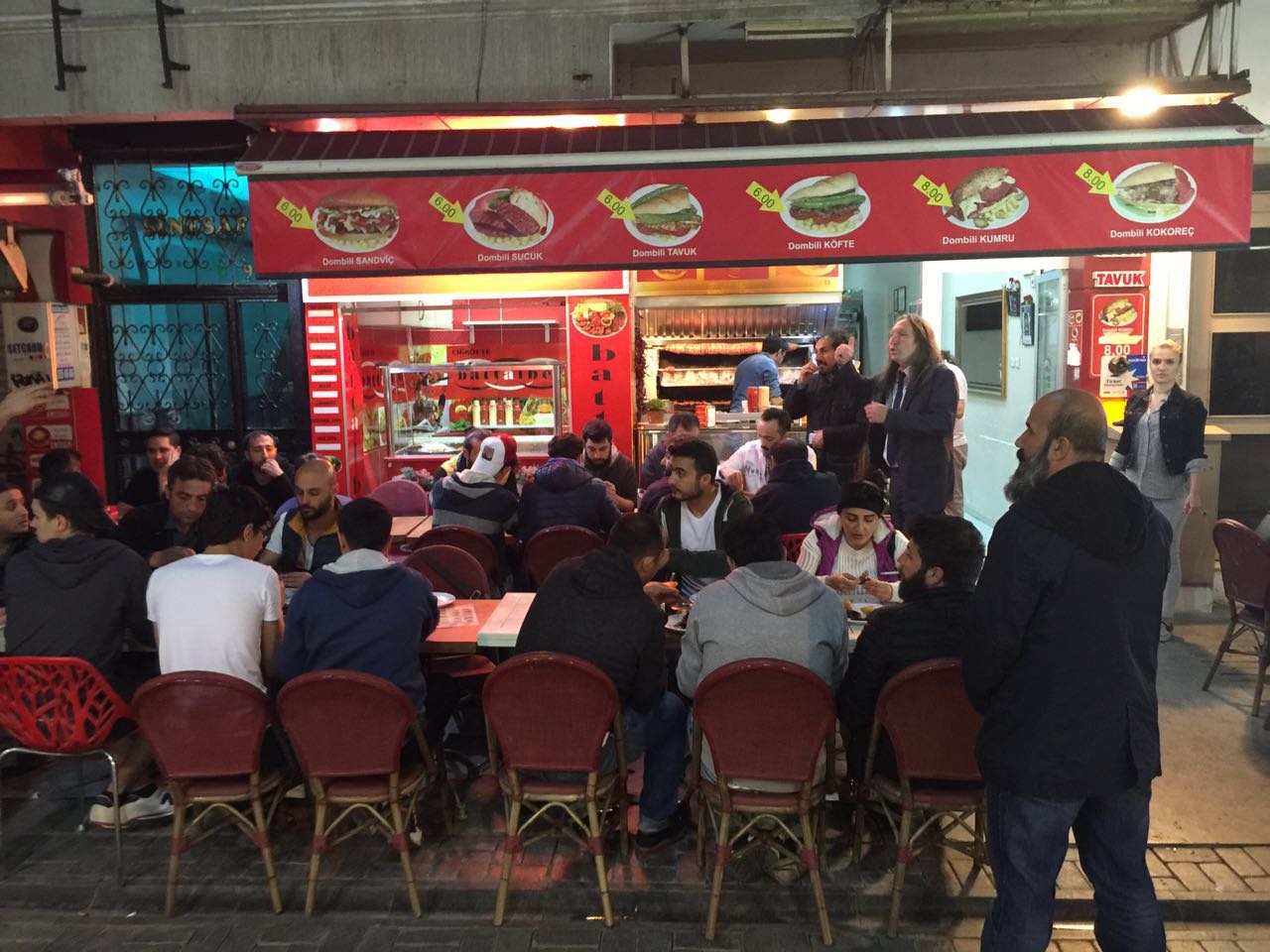 Lezzetin Yeni Adresi "Dombili Kokoreç