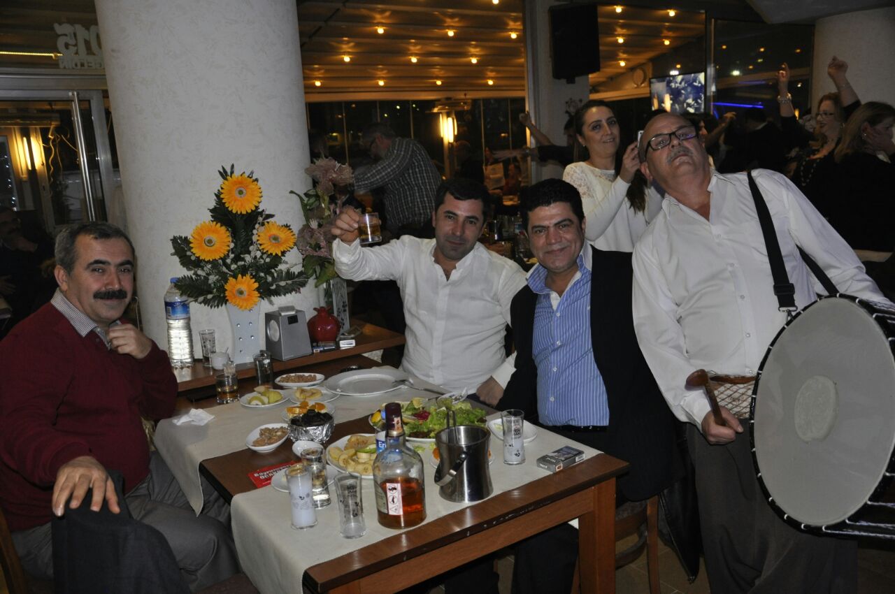 İzmirlilerin Uğrak Mekanı; Bayramyeri Ocakbaşı