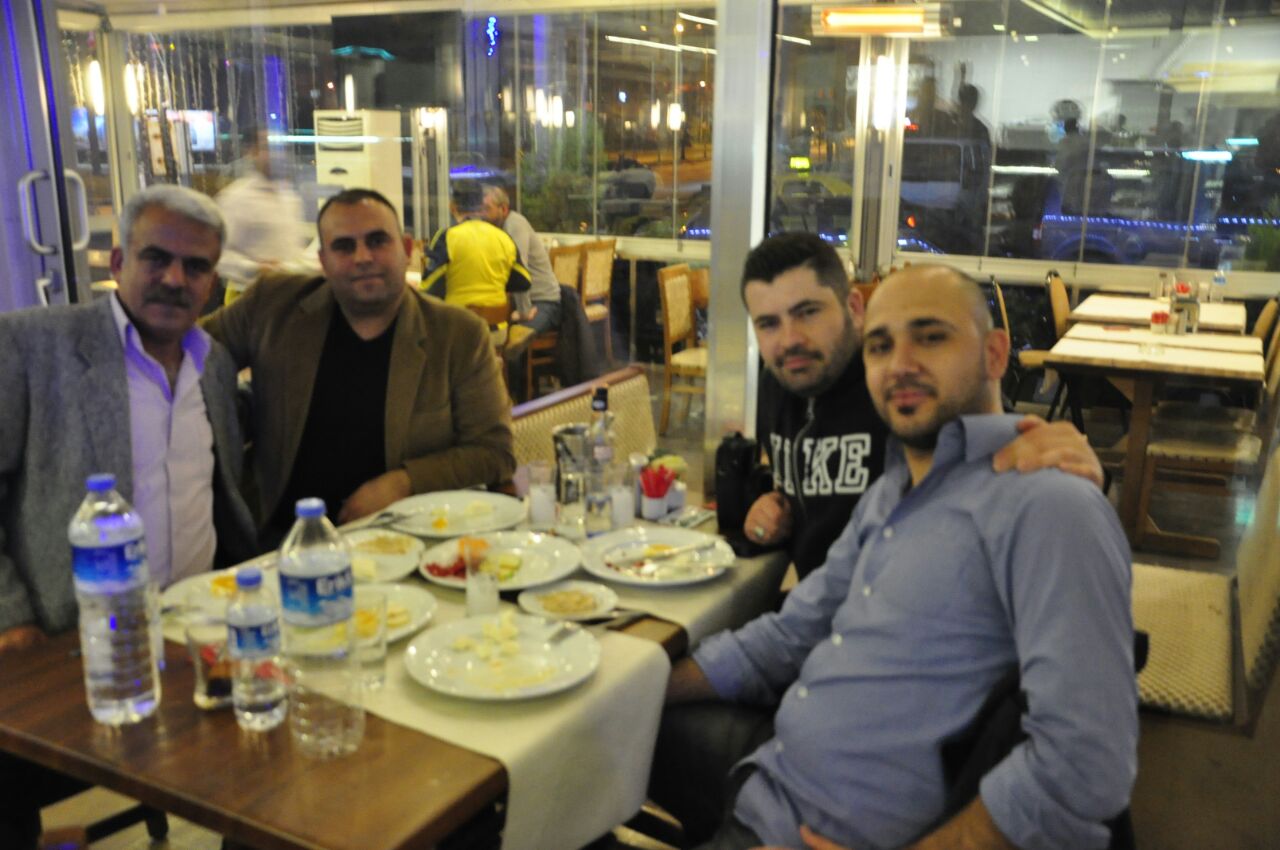 İzmirlilerin Uğrak Mekanı; Bayramyeri Ocakbaşı