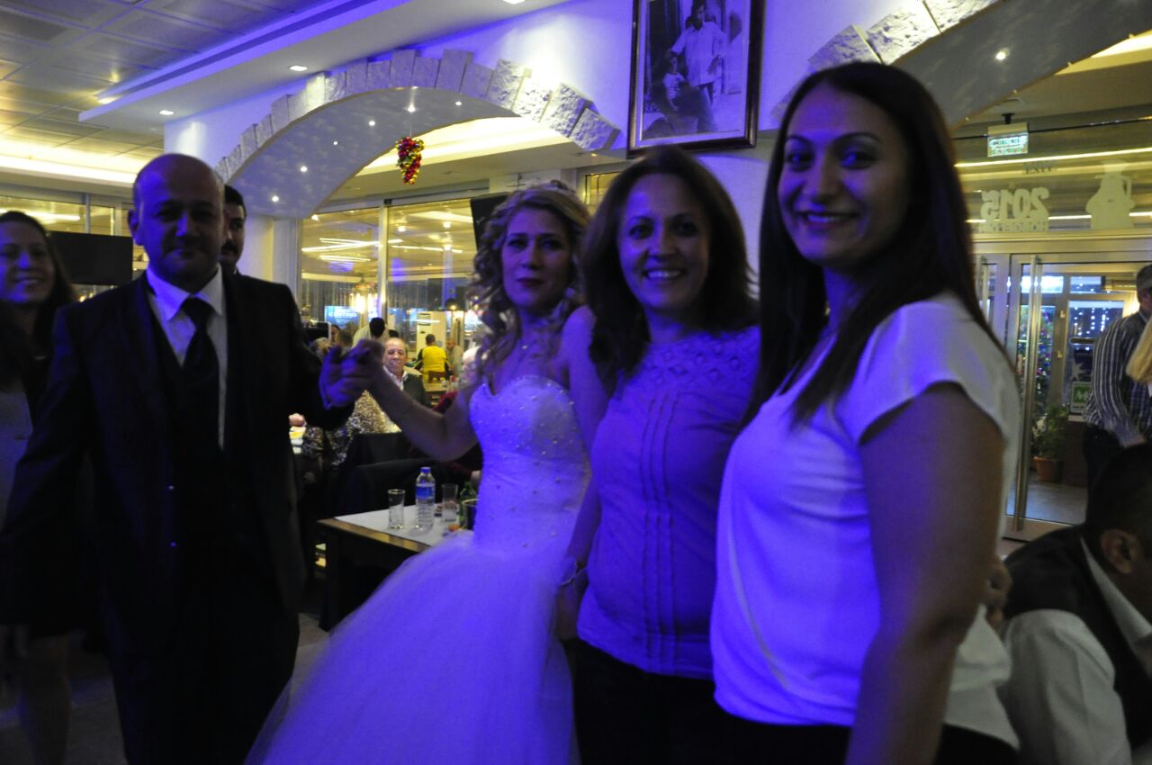 İzmirlilerin Uğrak Mekanı; Bayramyeri Ocakbaşı