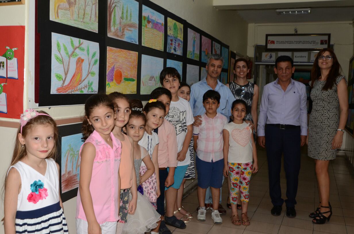 Minik Yeteneklere Sergi Açıldı