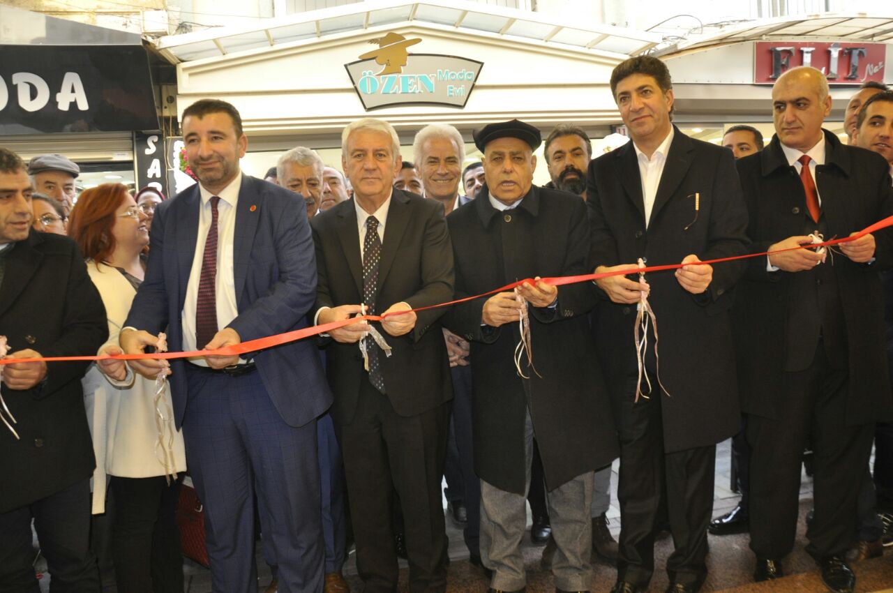 Sevinç Sposa Kemeraltı'nda hizmete açıldı