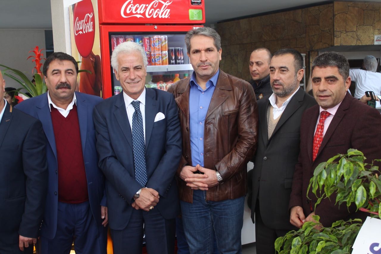 Alpler Cafe & Unlu Mamüller Buca'da Hizmette!