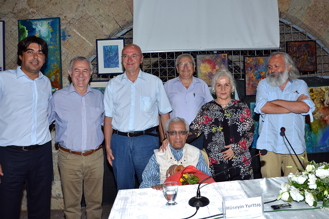 Salih Erkek’in kaleminden 30 ilçe; ilk durak Foça…