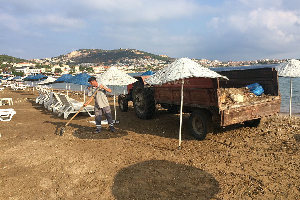 Salih Erkek’in kaleminden 30 ilçe; ilk durak Foça…