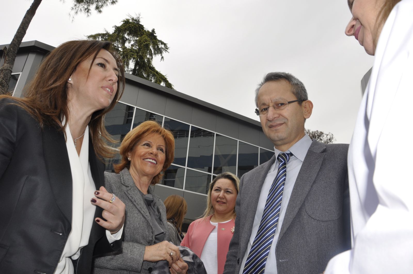 İş Kadınları Konseyinden Çocuklara Şefkat Eli