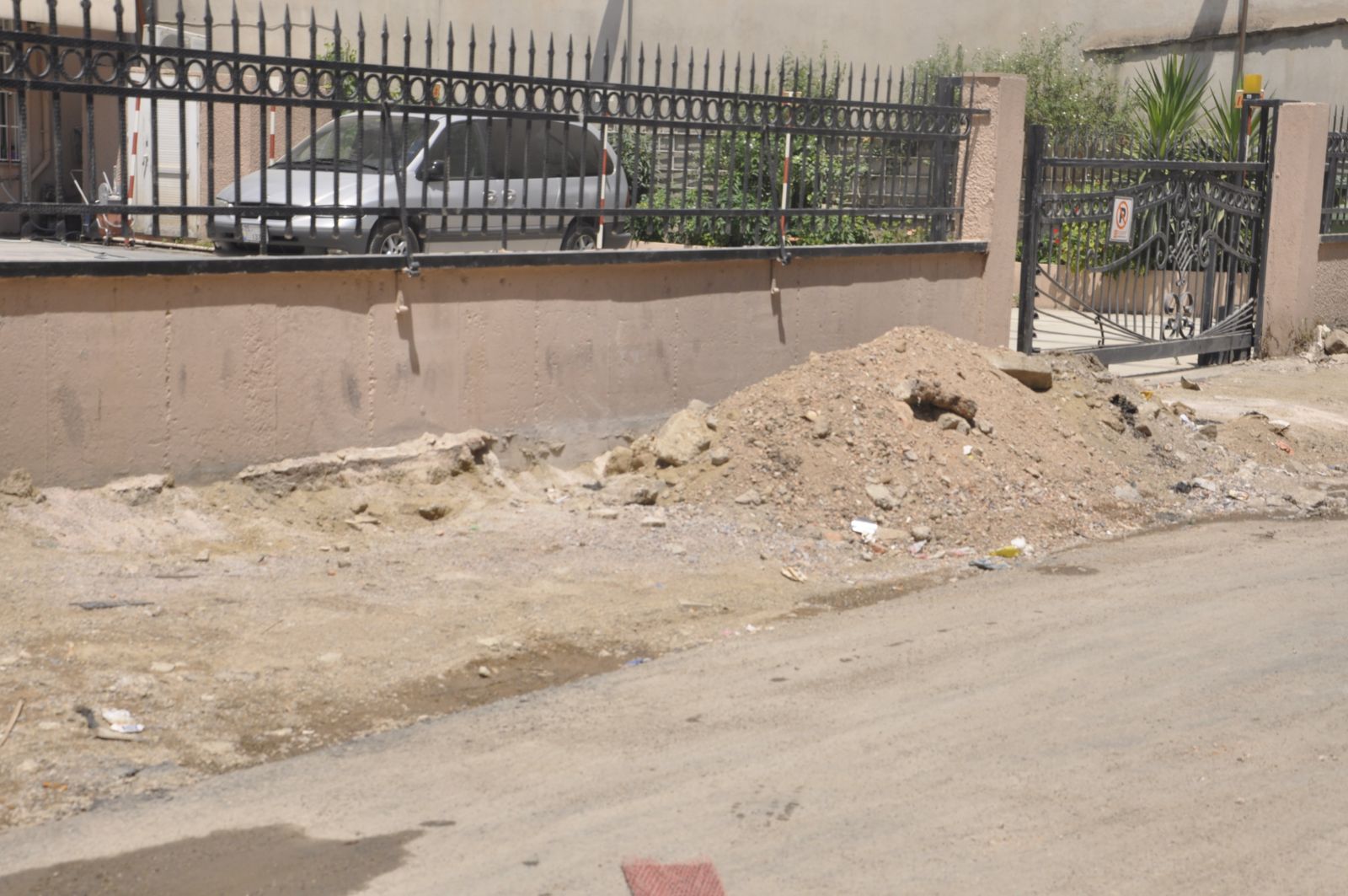 Çalışmalar Bitmiyor; Esnaf Kan Ağlıyor!