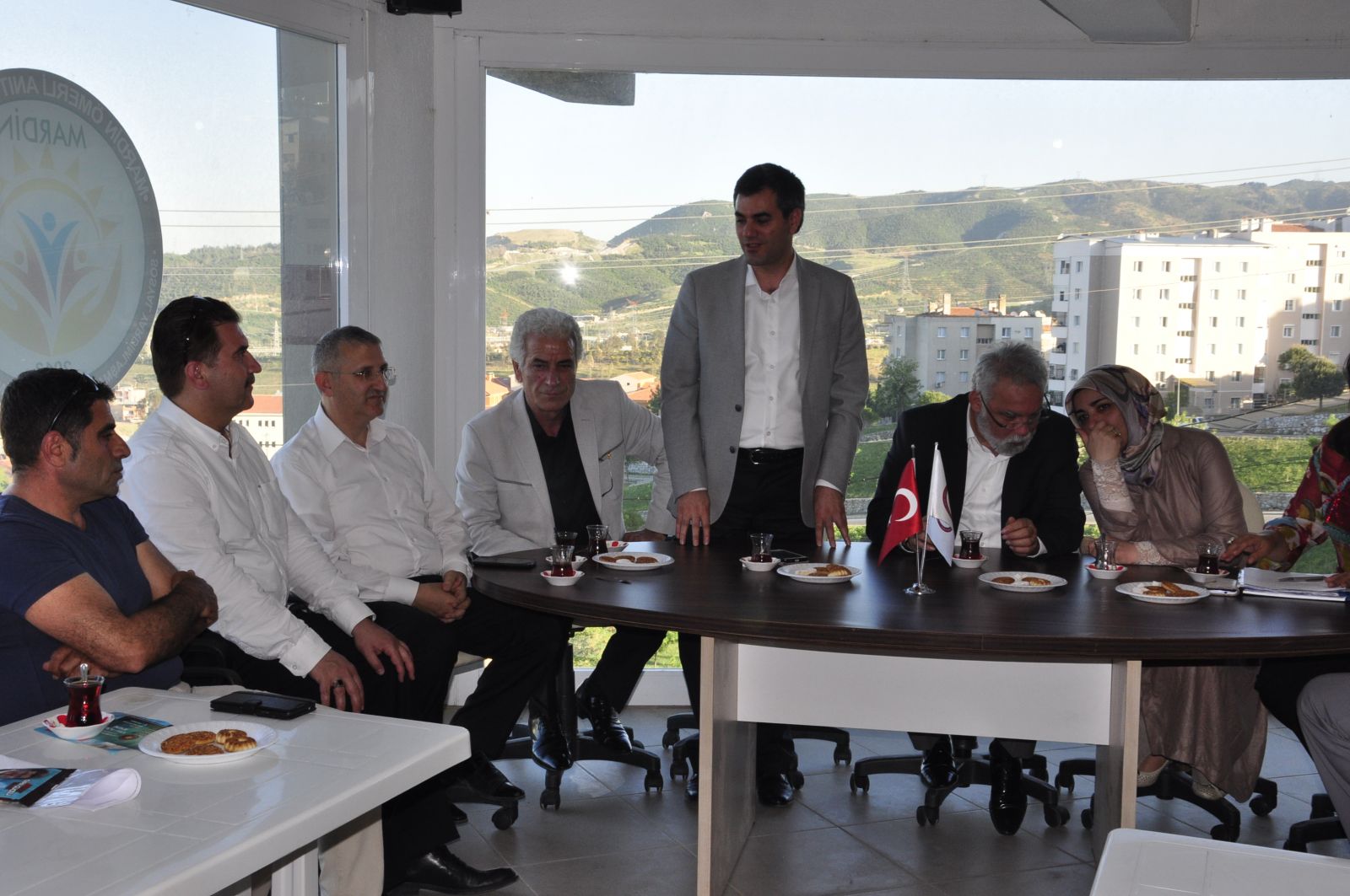 Hüseyin Kocabıyık ve Talip Uzun'dan Mardin Ömerli'lere Ziyaret