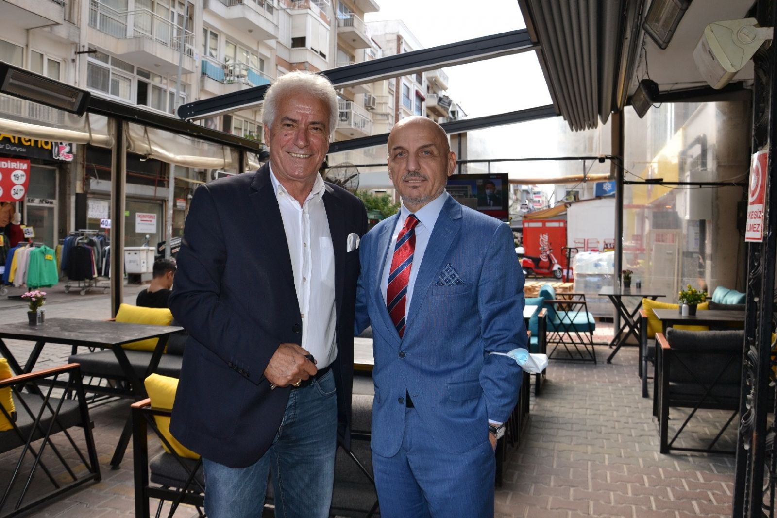 Salih Erkek Yazdı...