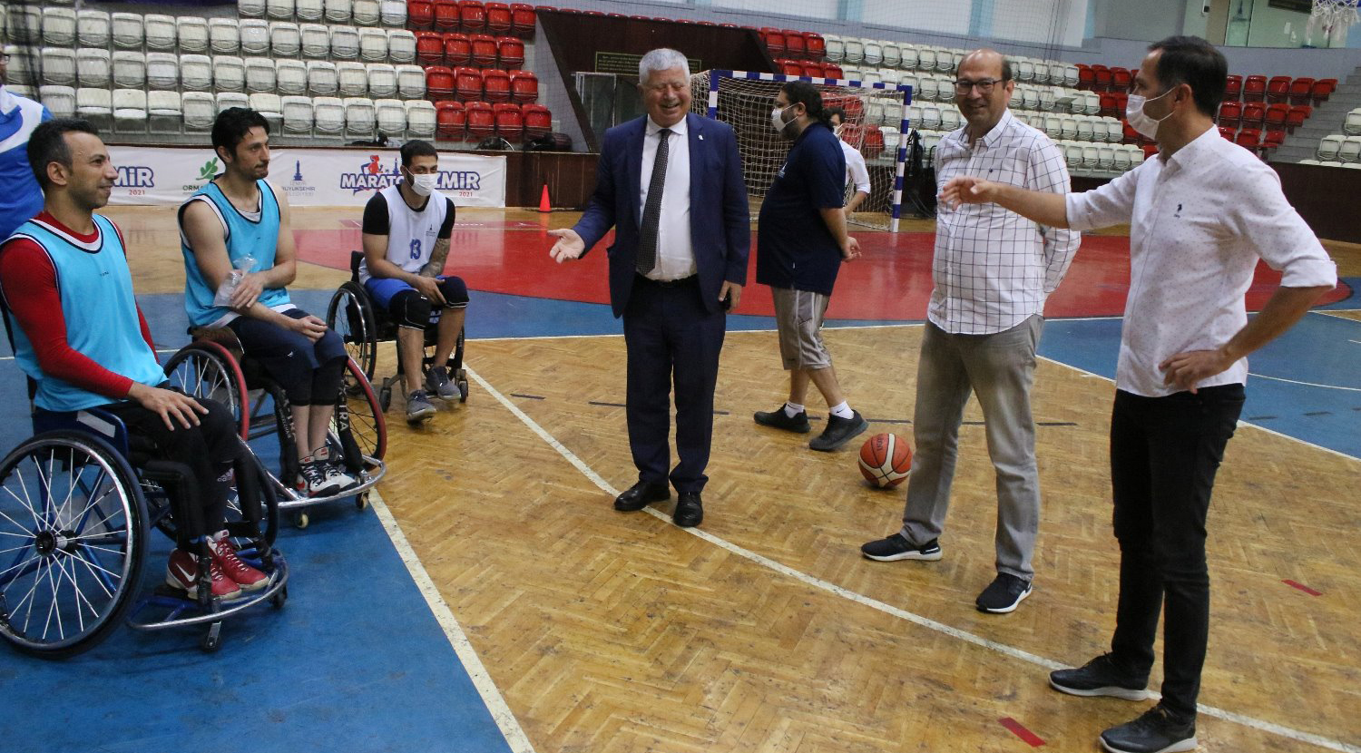 Hedef 5’inci şampiyonluk: Engelleri aşa aşa geliyor