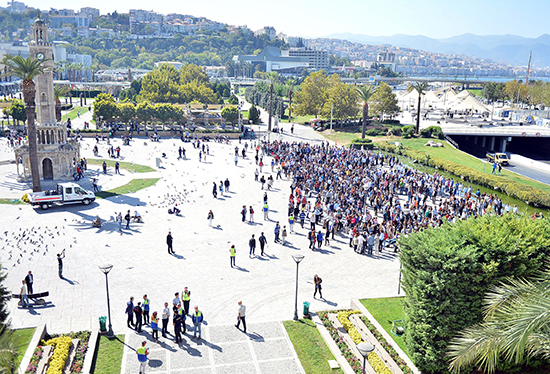 İzmir'de nefes kesen tatbikat