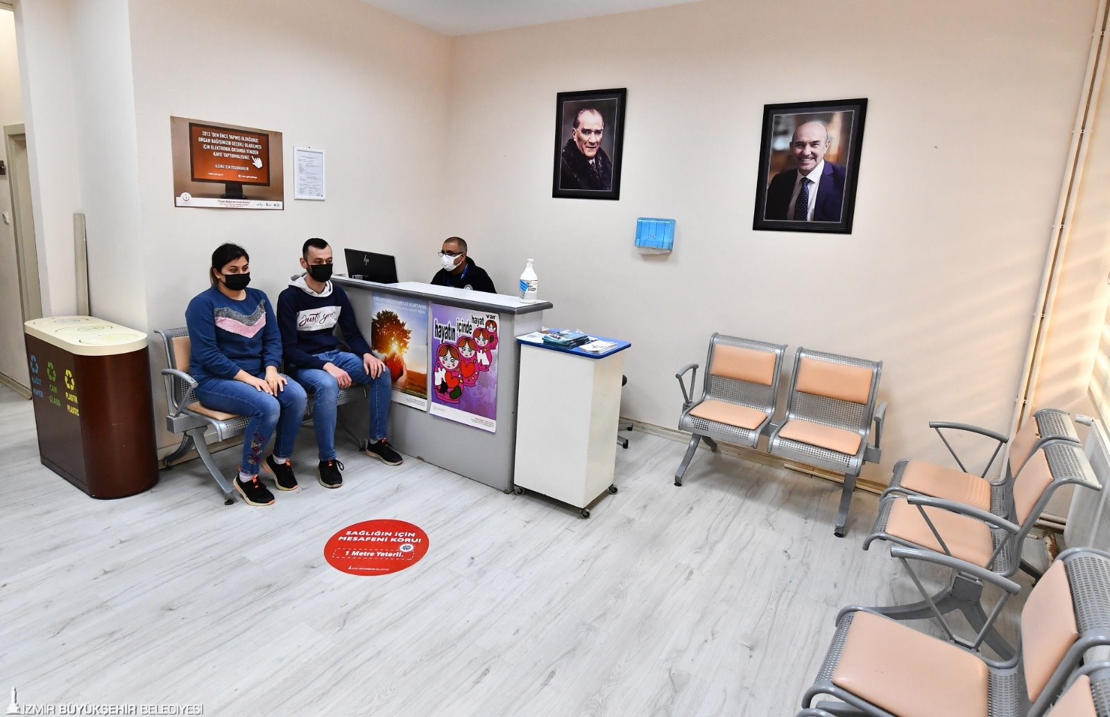 Eşrefpaşa Hastanesi Karşıyaka’da hizmet birimi açtı