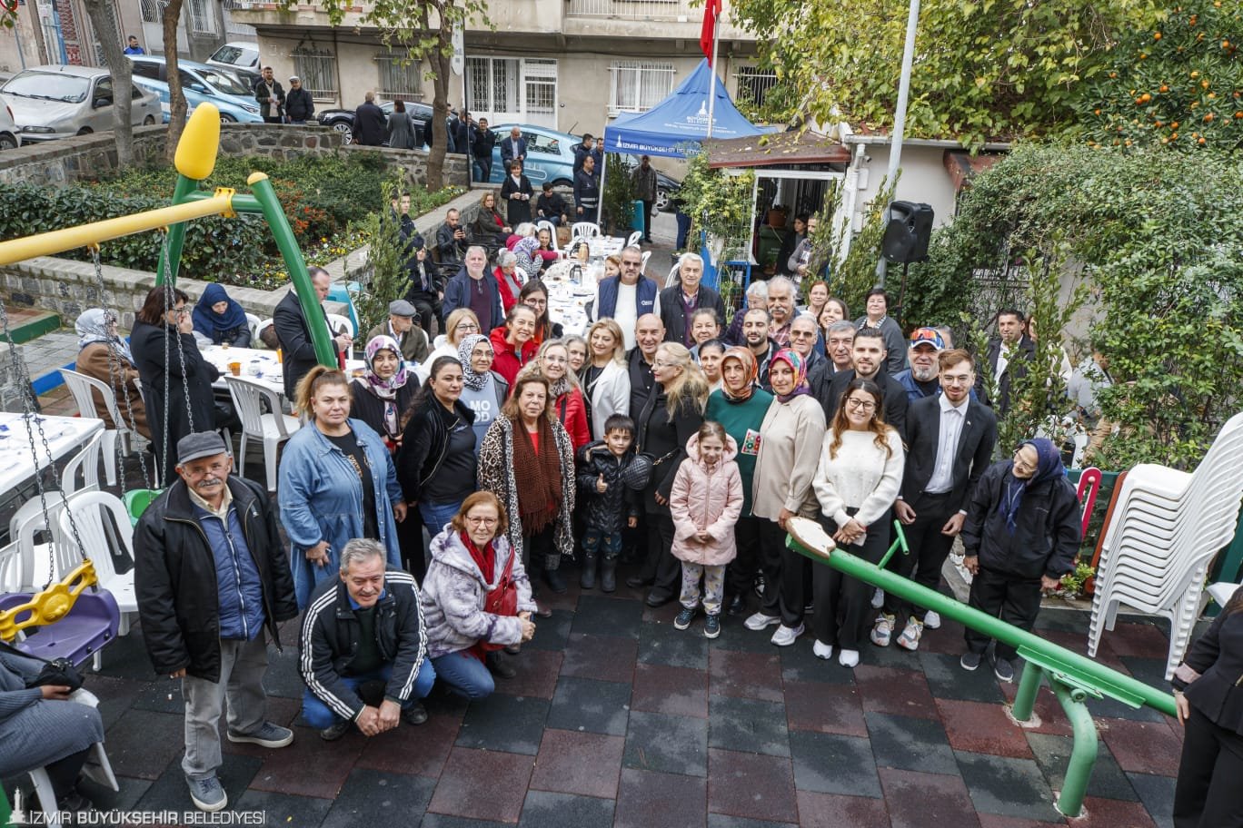 Başkan Soyer Altıntaş sakinlerinin konuğu oldu