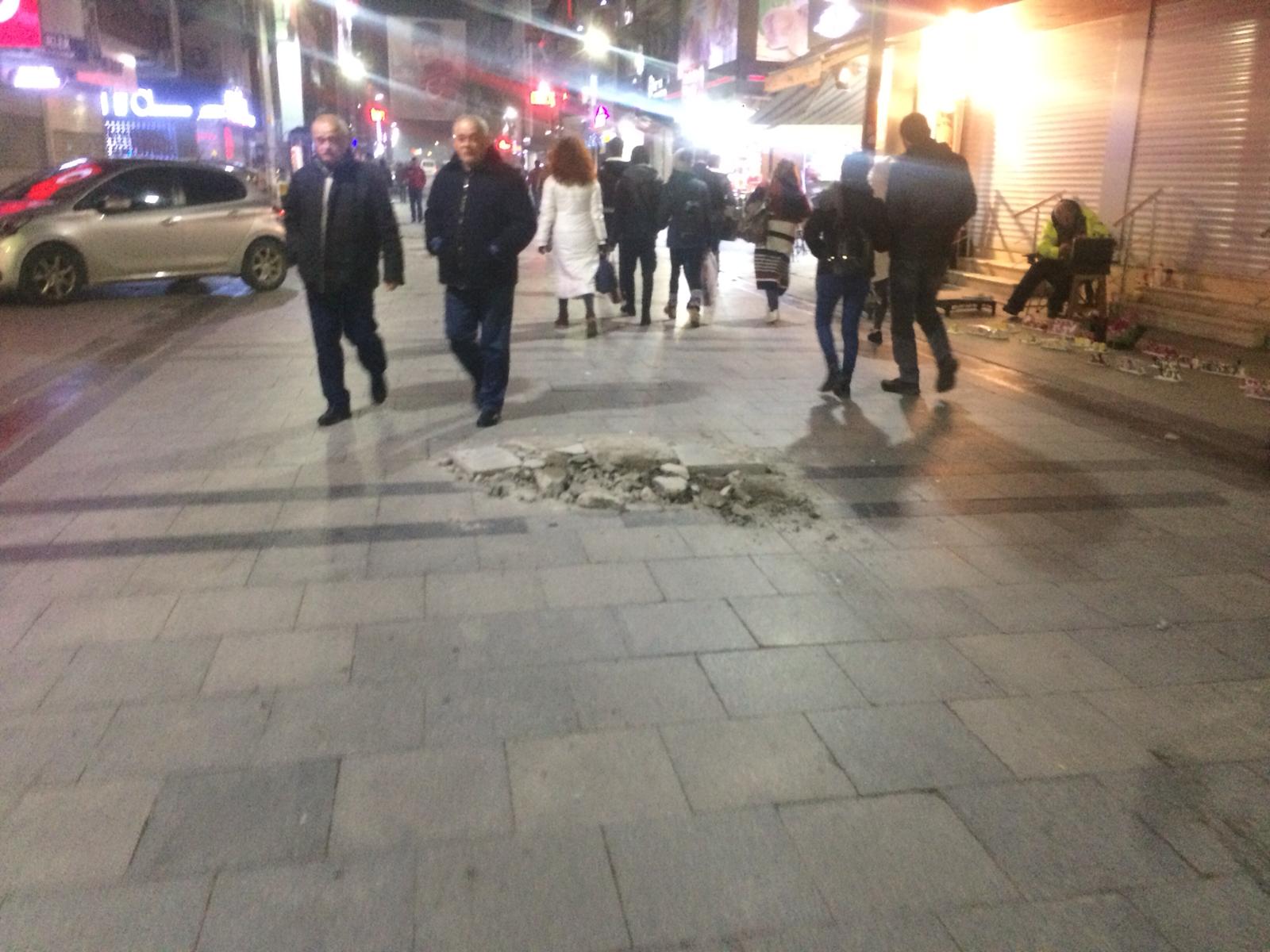 KARŞIYAKA ÇARŞI YENİ YILA HAZIR!