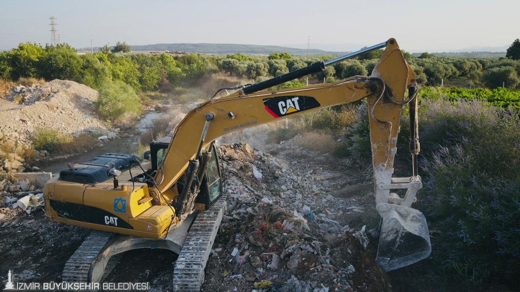 Tahtalı havzasına kaçak moloz dökümü yapanlar için araştırma başlatıldı