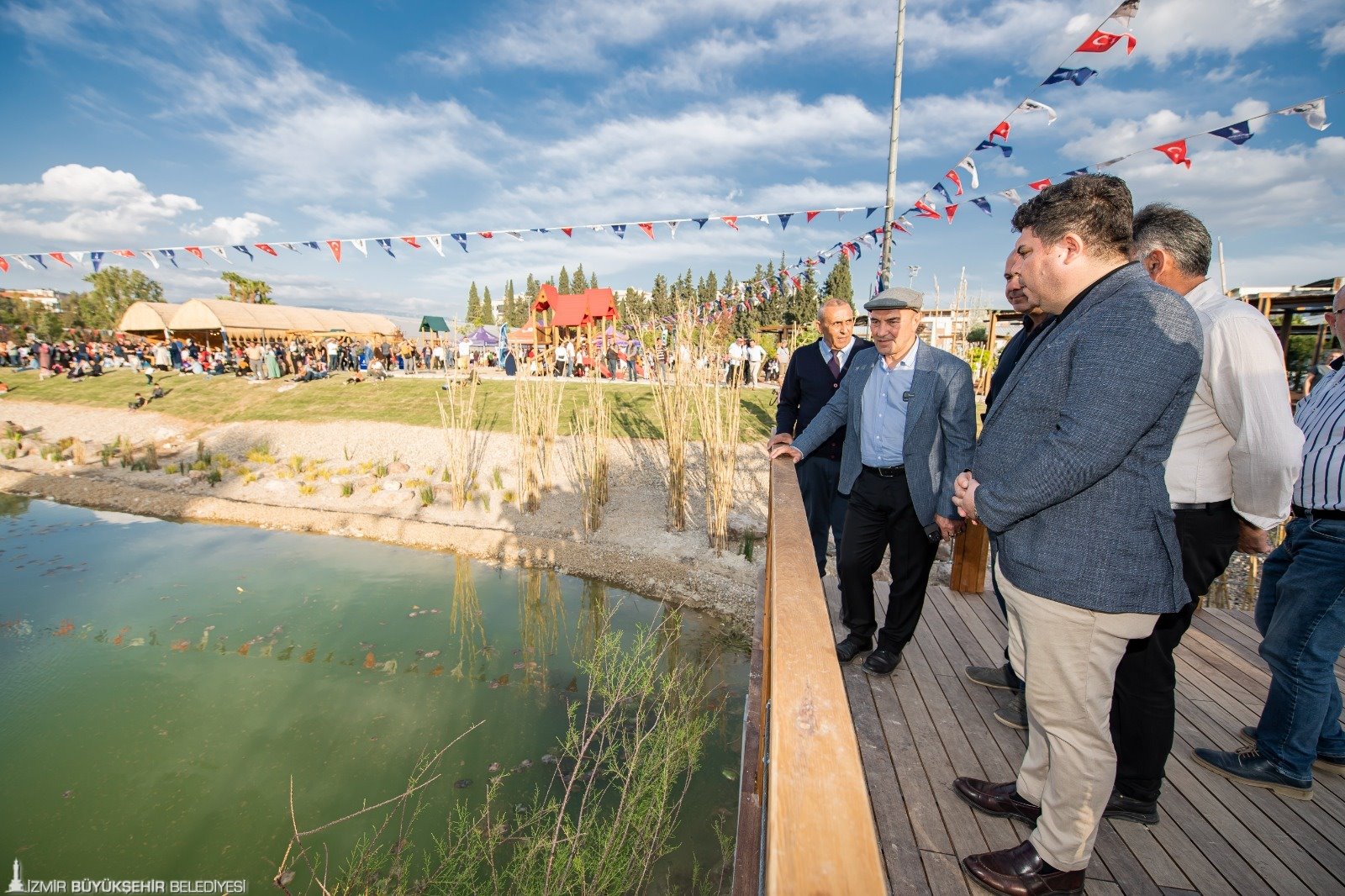 Ekonomik krize rağmen İzmir’de yatırım sürüyor