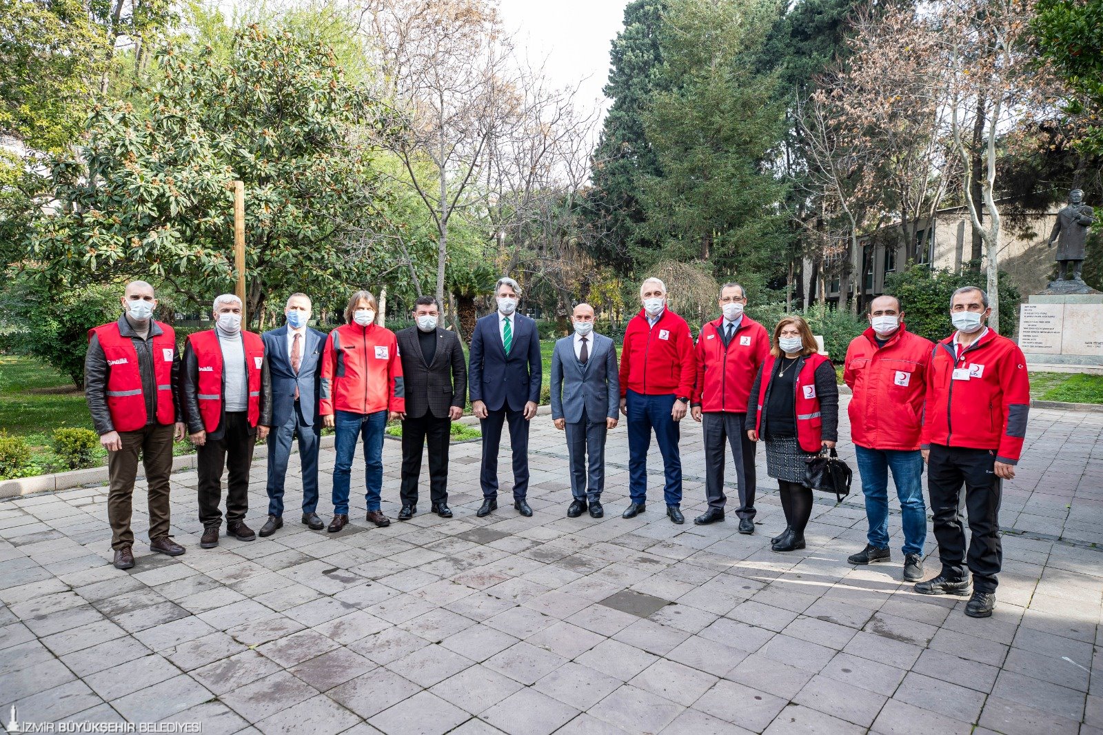 ​Kızılayımıza sahip çıkacağız