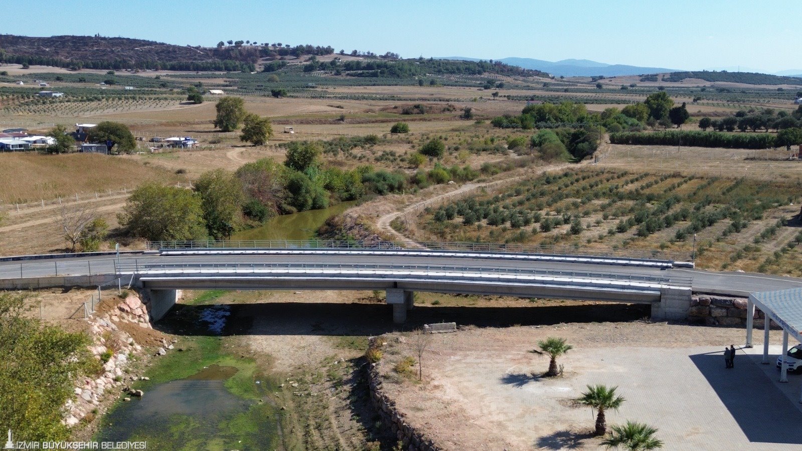 Dirençli Kent’in köprüleri kuruldu