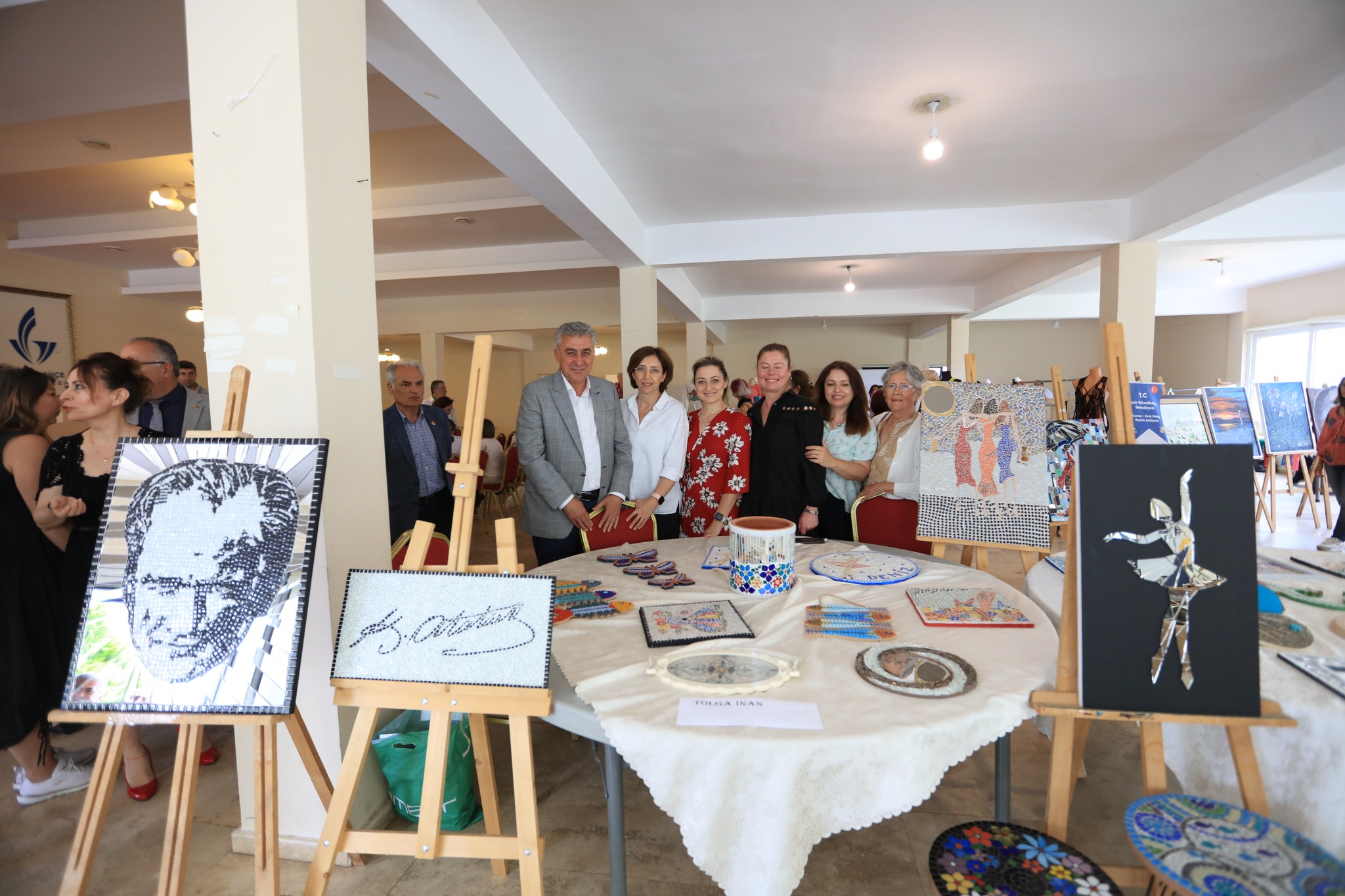 Güzelbahçe'de Kadınların el emeğine büyük ilgi